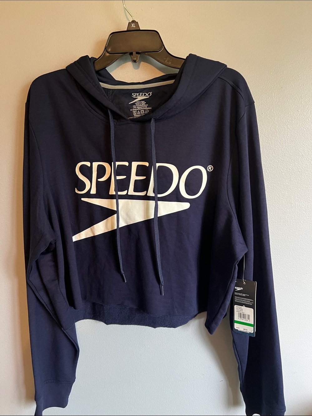 Speedo $66 cropped Women's Navy Logo Hoodie Sweater so soft!
